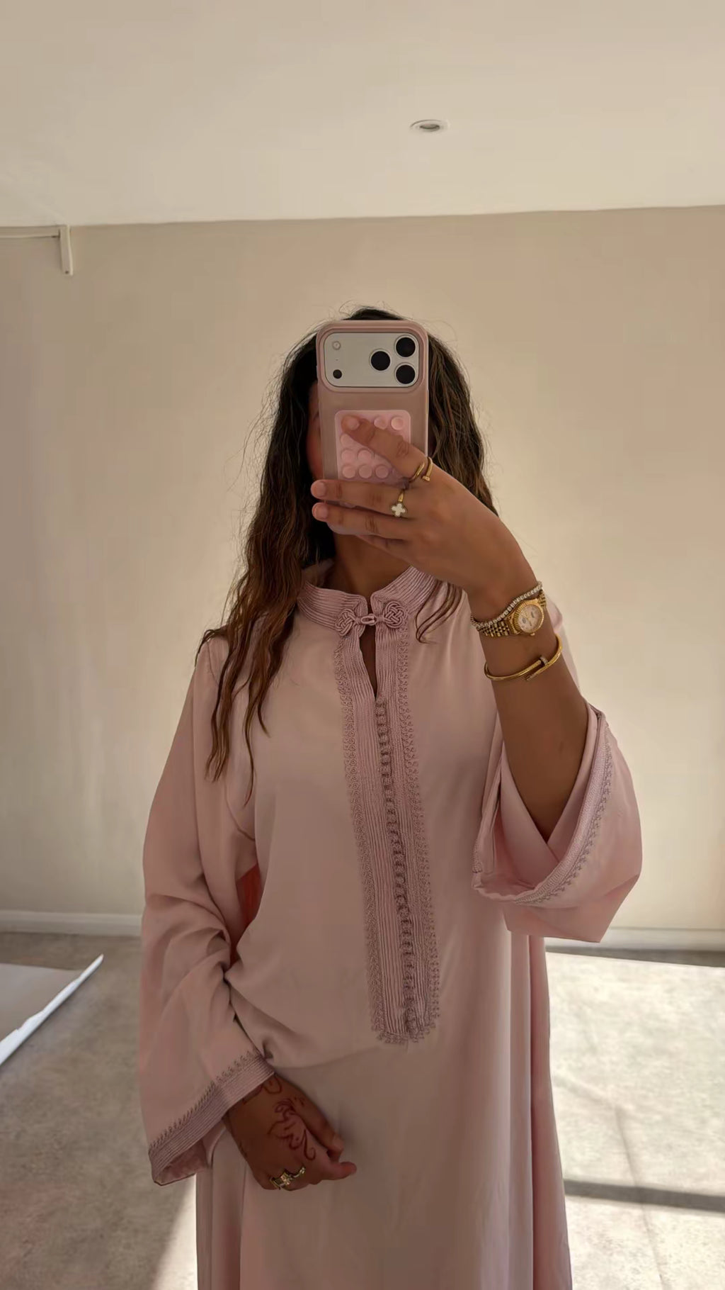 ZAMILA - زميلة