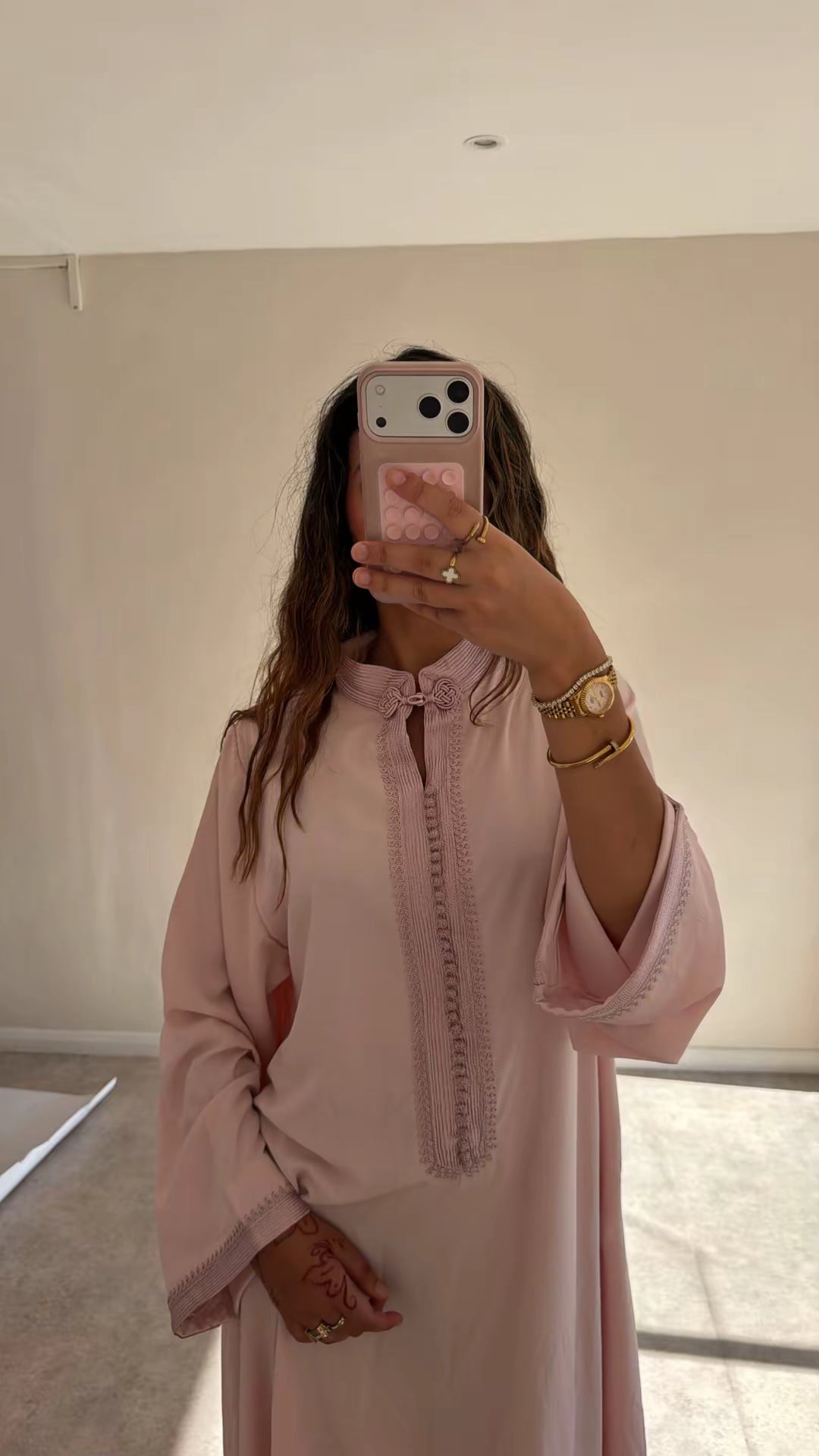 ZAMILA - زميلة